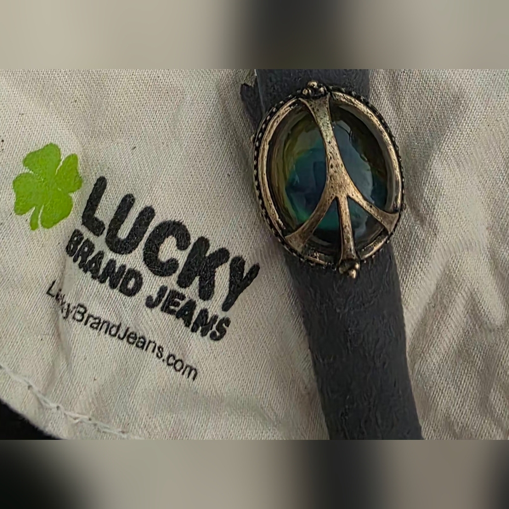 Vintage Rare Lucky Brand Peace Sign Mood Color Changing Ring Size 7
